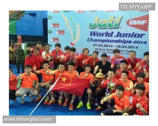 重庆羽毛球队在世界杯背景下的蜕变与发展之路探索 重庆羽毛球队在世界杯背景下的蜕变与发展之路探索