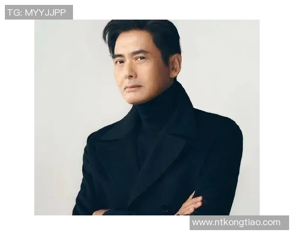 周润发携手香港足球明星队共创辉煌时刻展现体育精神与团队合作魅力